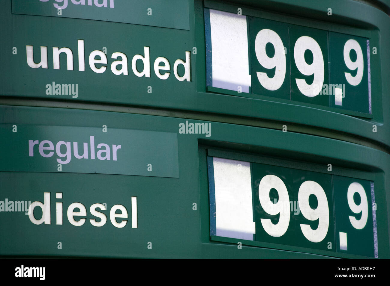 Petrol prices uk hires stock photography and images Alamy