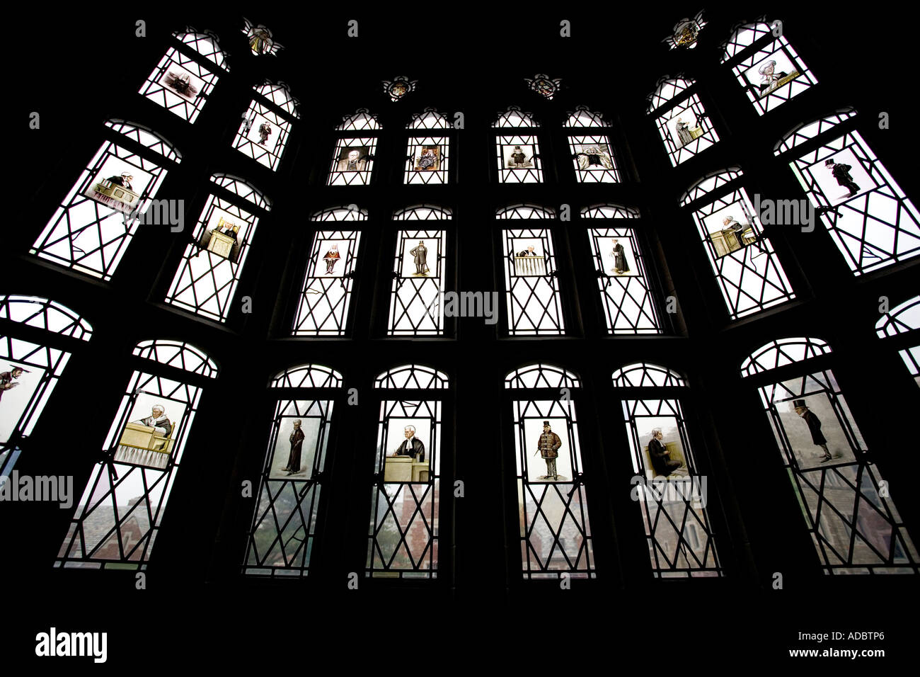 On Campus: Work continues at Yale University's Sterling Memorial Library |  DBVW Architects, image size:1300x956