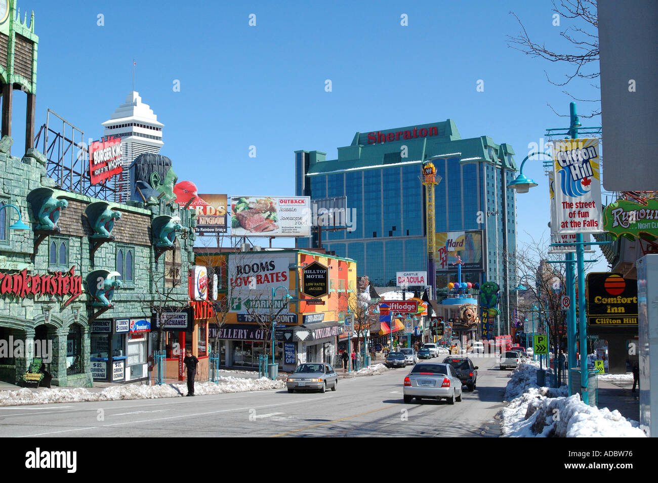 Clifton Hill Street Of Fun Niagara Falls Stock Photo 4365685 Alamy