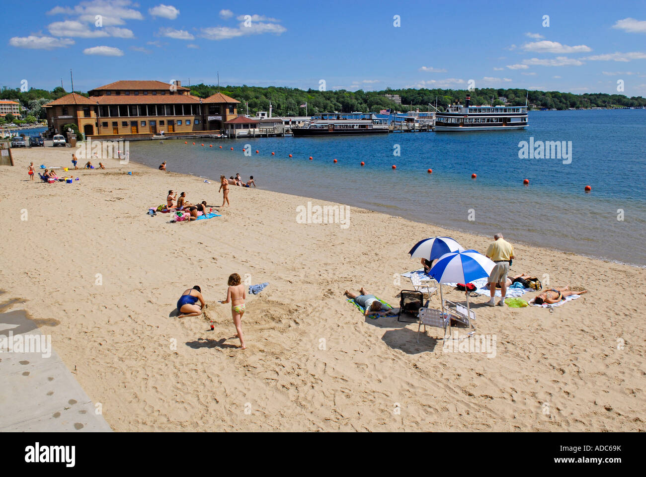 Lake geneva wisconsin hires stock photography and images Alamy