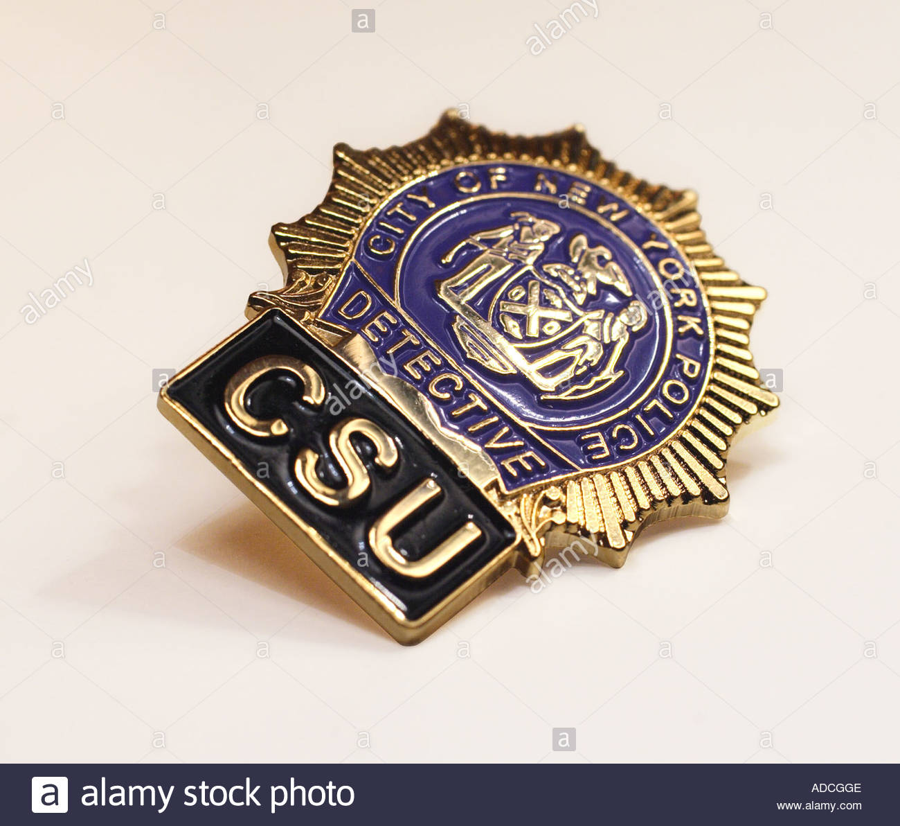 Nypd Badge Stock Photos & Nypd Badge Stock Images Alamy