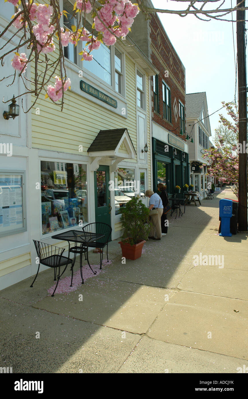 AJD58424, Madison, CT, Connecticut, downtown Stock Photo Alamy