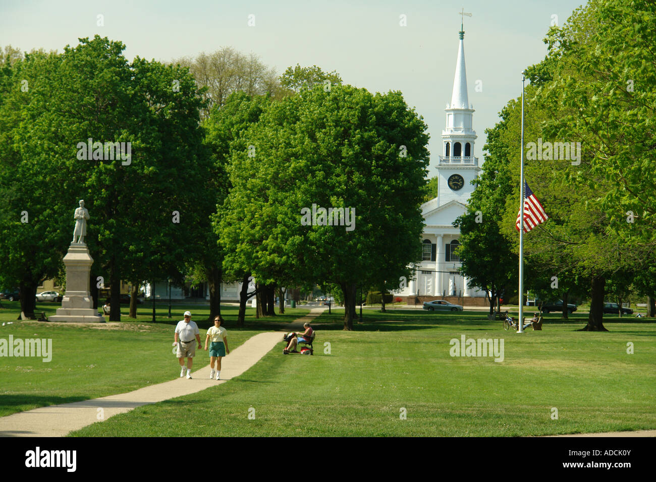 Ajd58438 Guilford Ct Connecticut Downtown The Green And First Congregational Church Stock Photo - Alamy