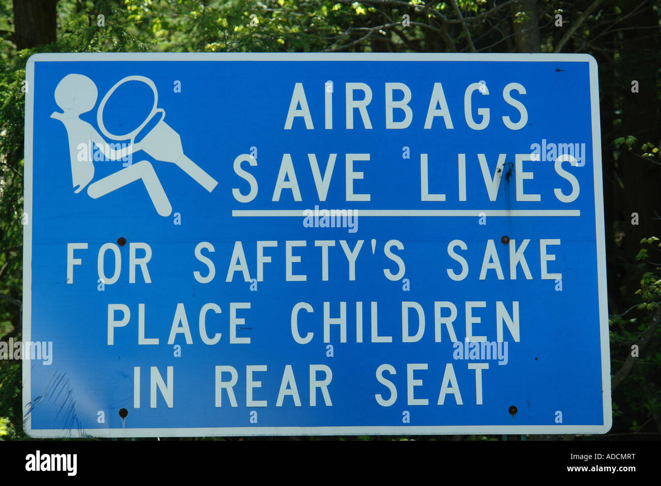 AJD57912, NH, New Hampshire, Center, Rest Area, Visitor Center, Airbags Save Lives sign