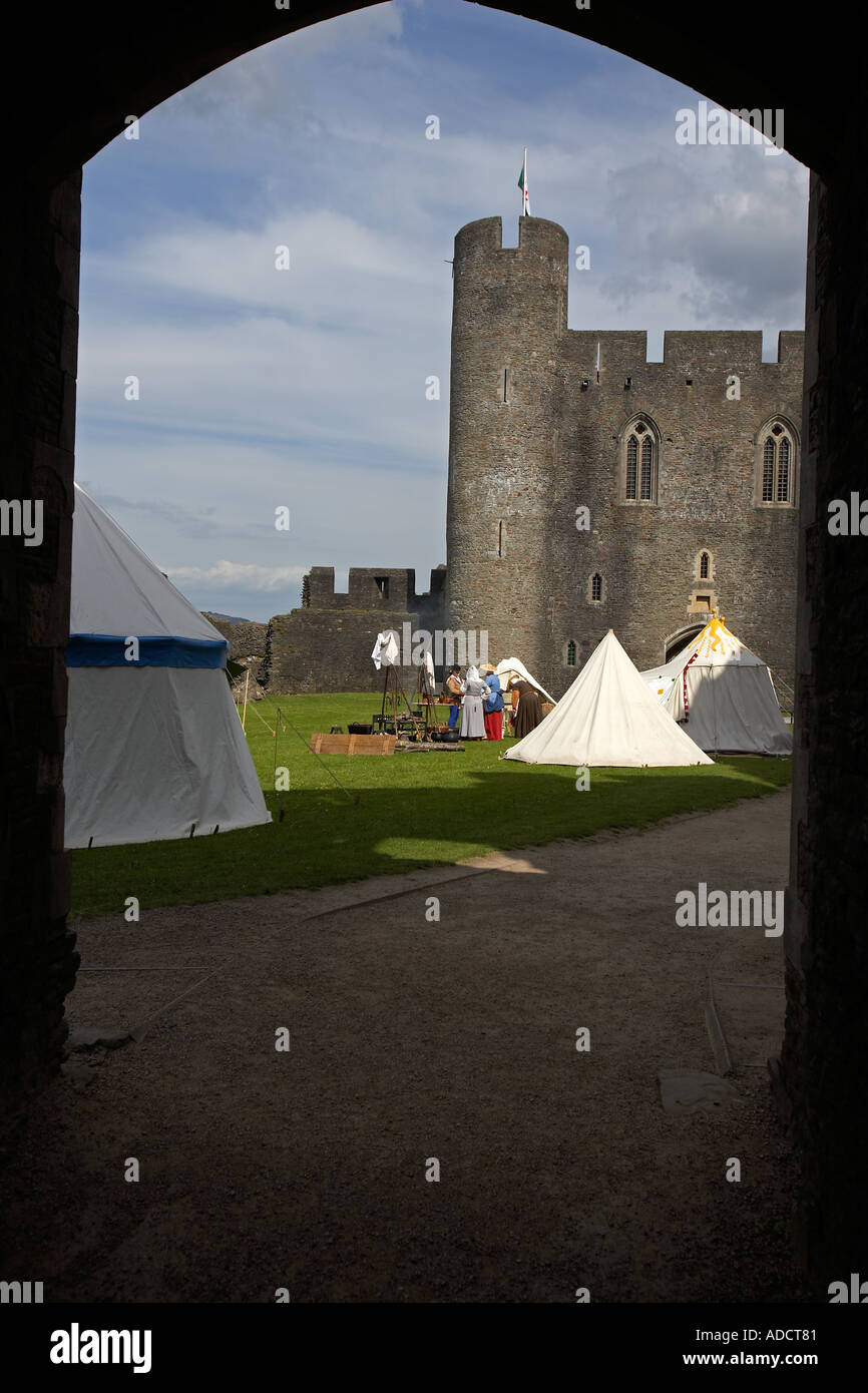 Caerphilly Castle Historical Reenactment Society, Caerphilly Castle, South Wales, UK Stock Photo