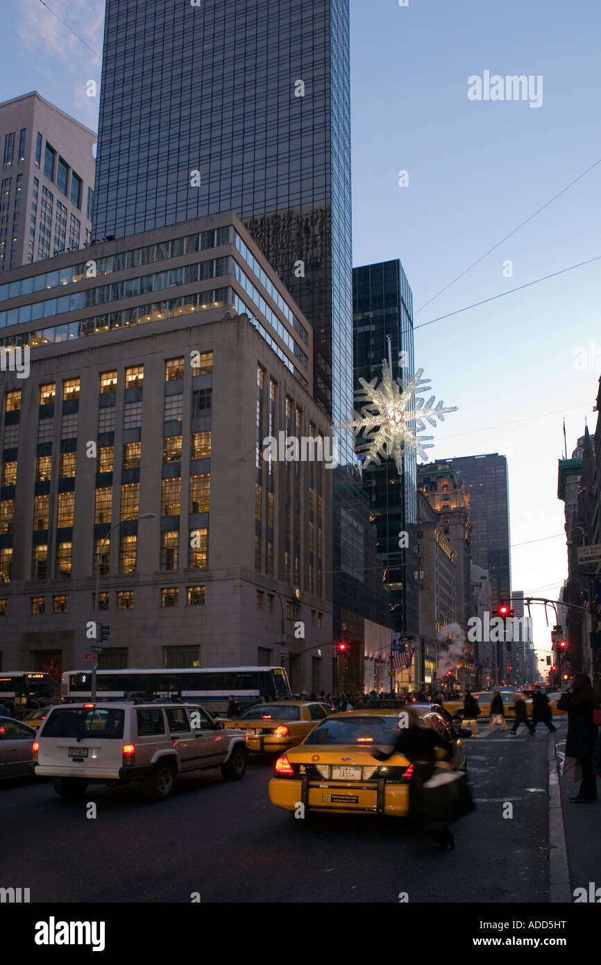 Fifth Avenue Manhattan New York City USA Stock Photo - Alamy