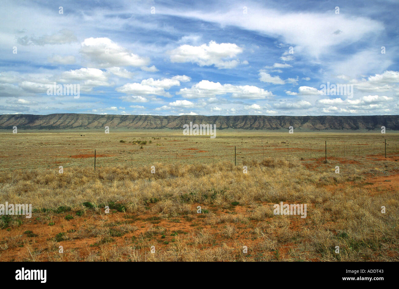 Long scarp ridge formed faulting near Kingman USA Stock Photo