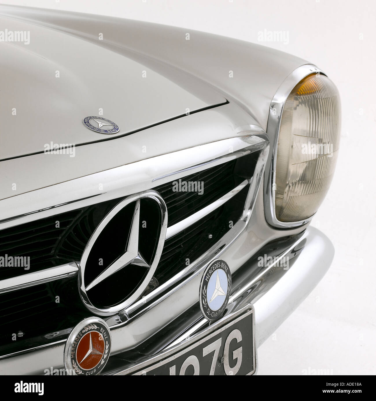 Benz 300SL club グリルバッジ