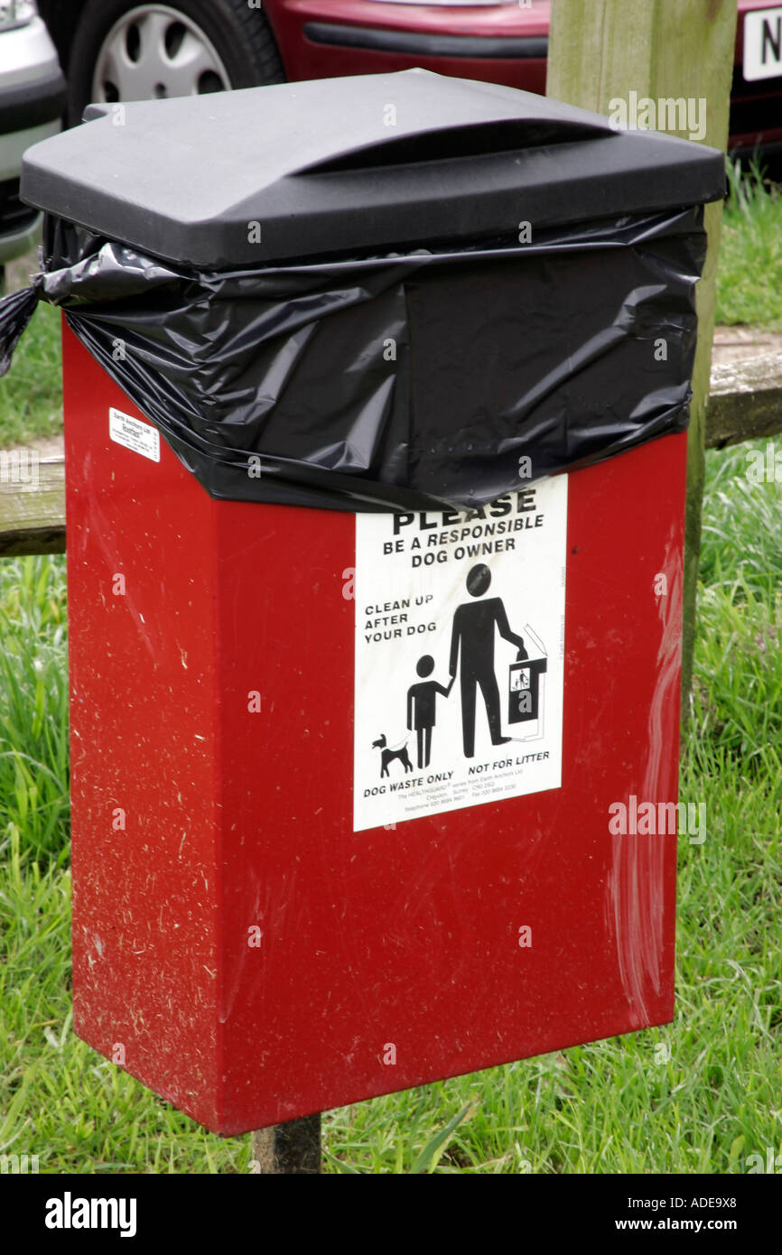 Dog poo bin excrement bin uk faeces hires stock photography and images