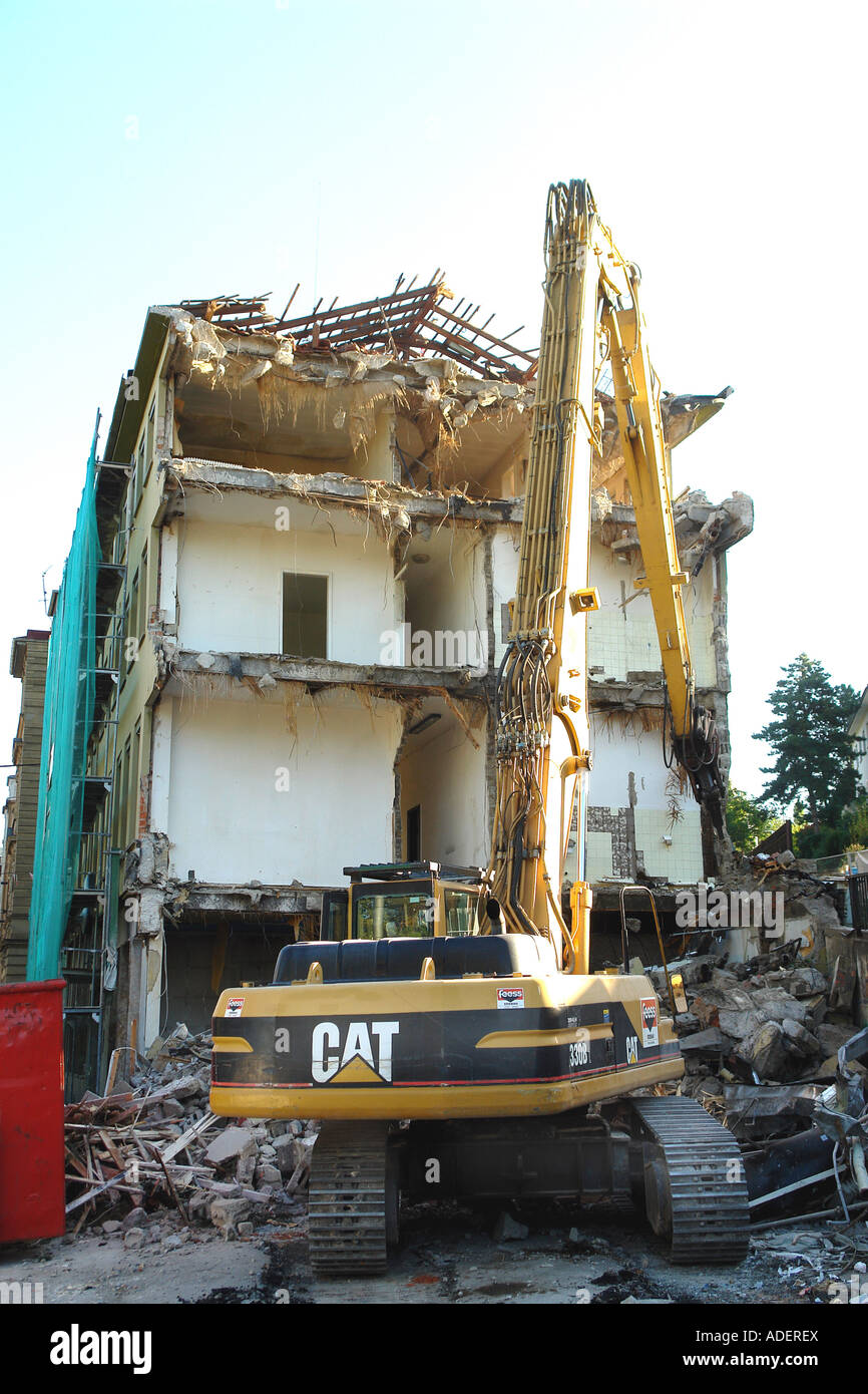 demolishing of a house Stock Photo Alamy