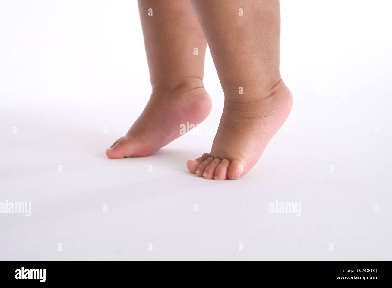 baby feet walking