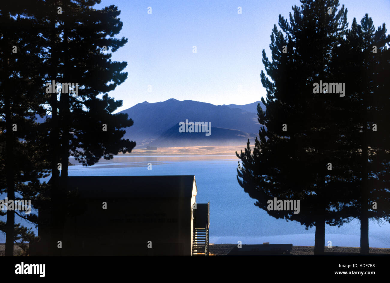 Lake Tekapo in New Zealand Stock Photo - Alamy