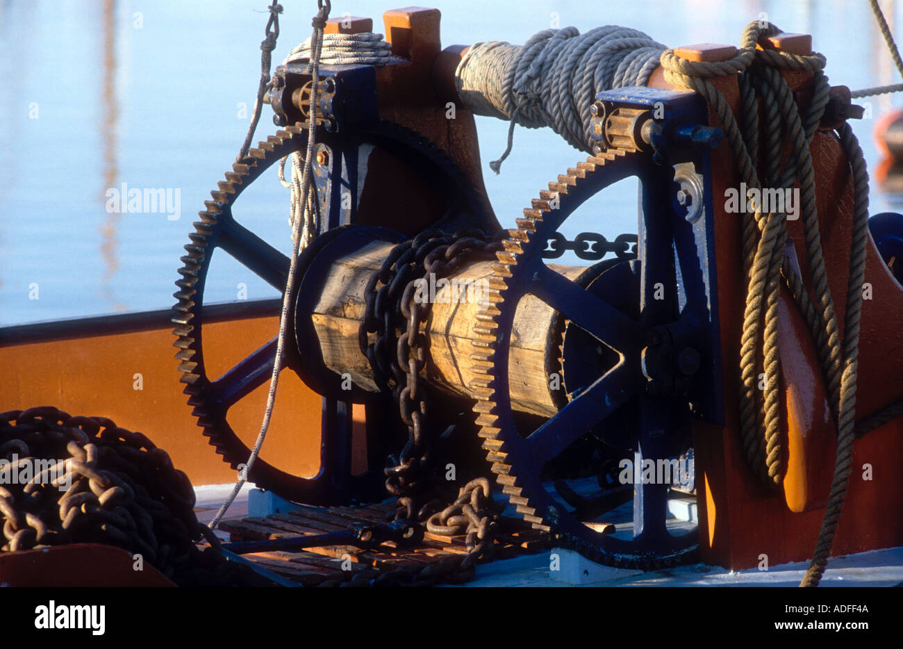 A deck winch aboard a Thames sailing barge Stock Photo Alamy