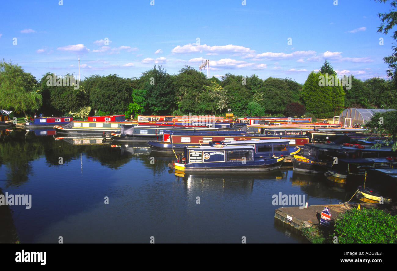 Boatyard on Grand Union Canal - Buckinghamshire Stock Photo