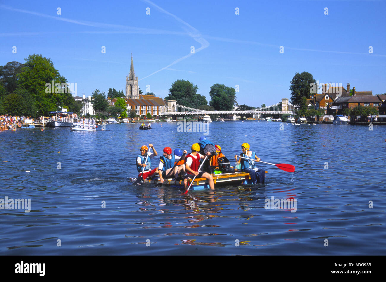 Raft race hi-res stock photography and images - Alamy