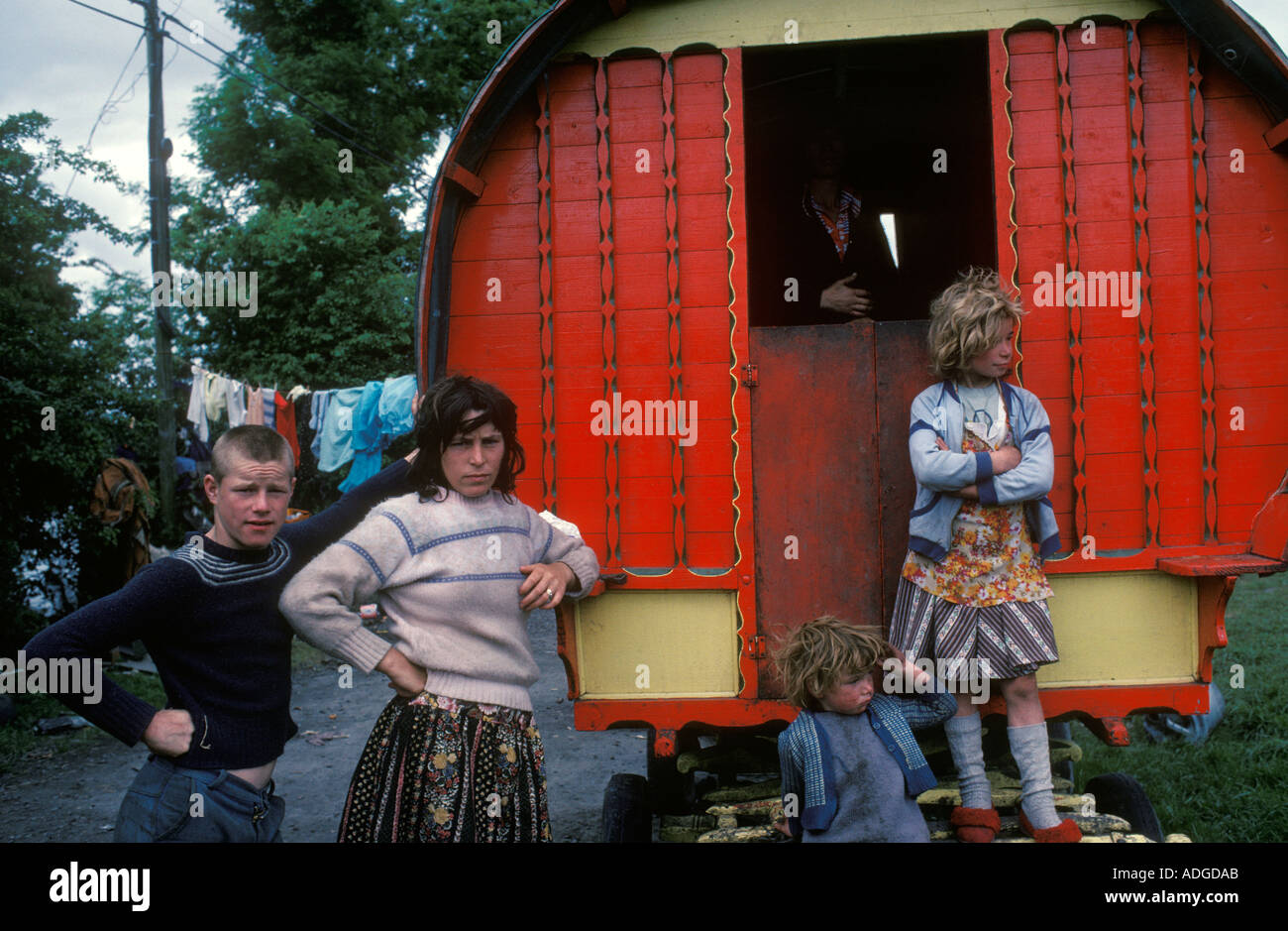Gypsy camp family their horse traditional wooden bow topped caravan camp Southern Ireland Eire   1970s 1979 HOMER SYKES Stock Photo