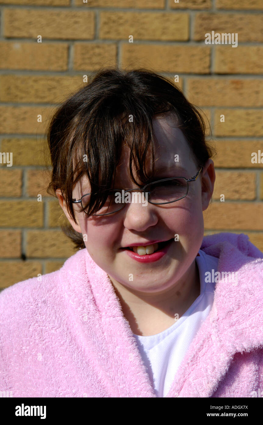 Preteen girl hi-res stock photography and images - Alamy