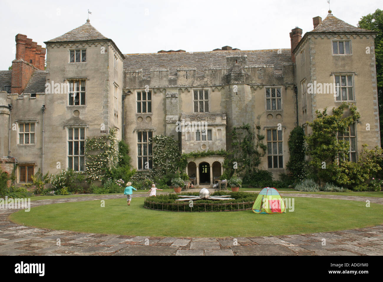 Cranborne manor hires stock photography and images Alamy
