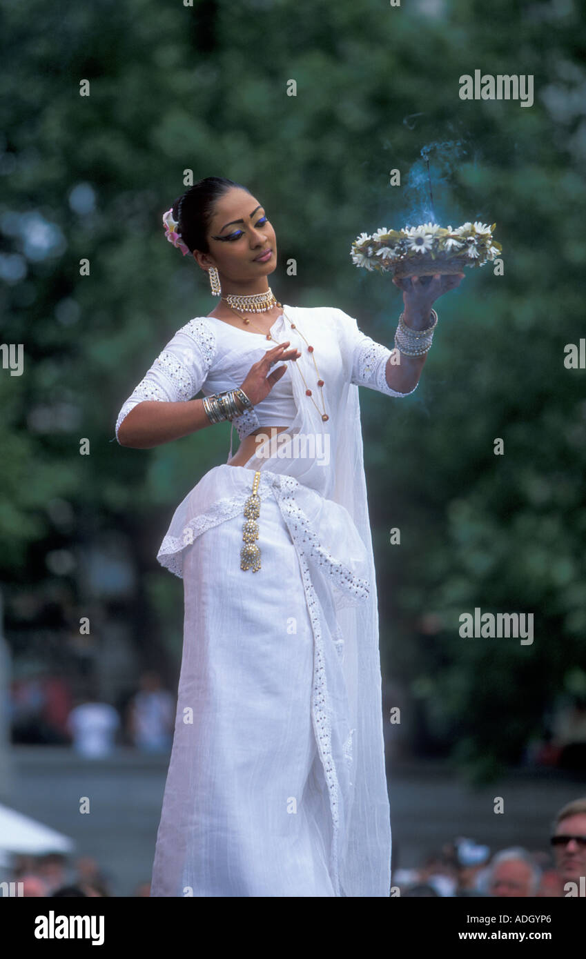 Traditional female dancer Sri Lankan festival Trafalgar Square London Stock  Photo - Alamy