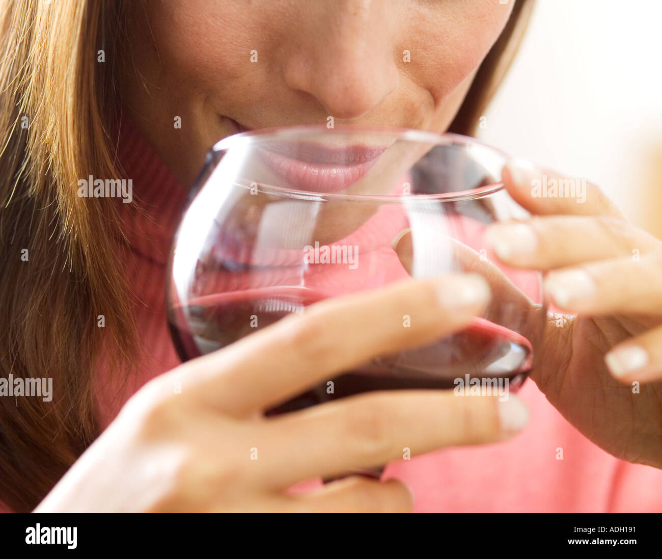 Vintage woman wine glass hi-res stock photography and images - Alamy