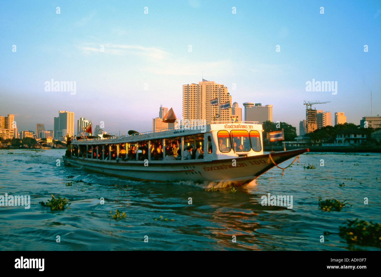 THA THAILAND Bangkok Menam Chao Phraya Boat Stock Photo
