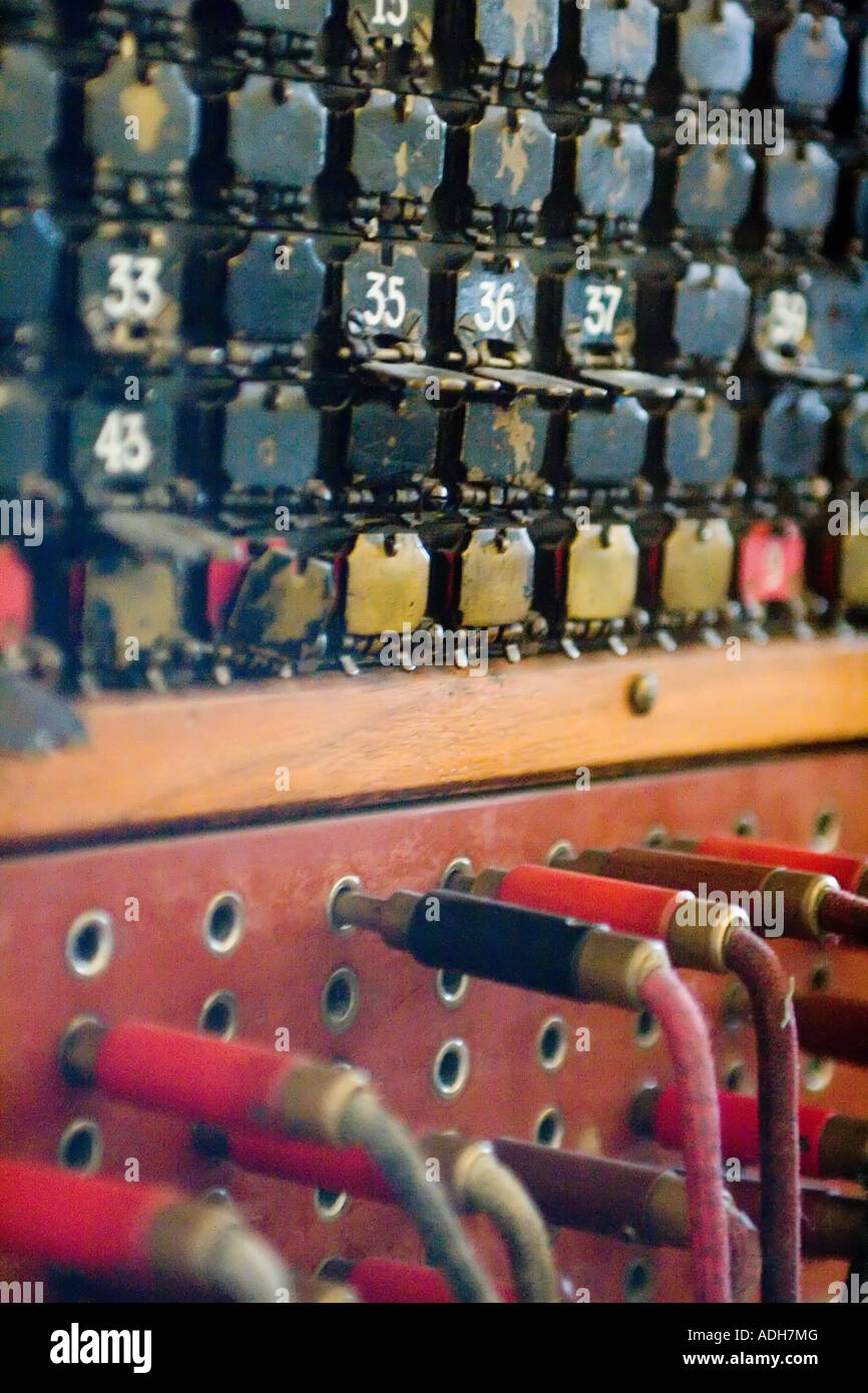 Manual telephone exchange hires stock photography and images Alamy