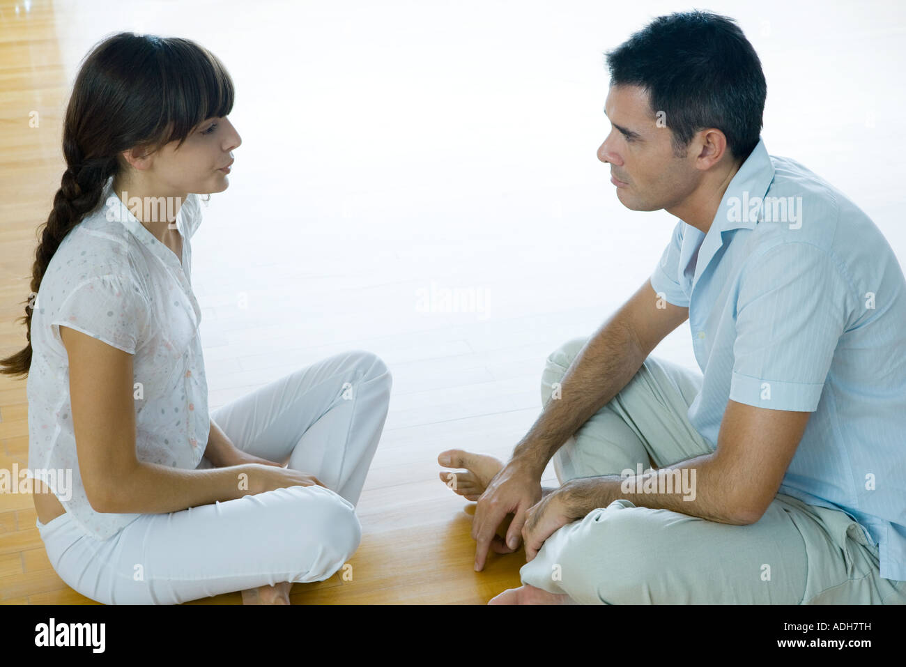 Woman Sitting On Mans Face - How To Sit On A Mans Face