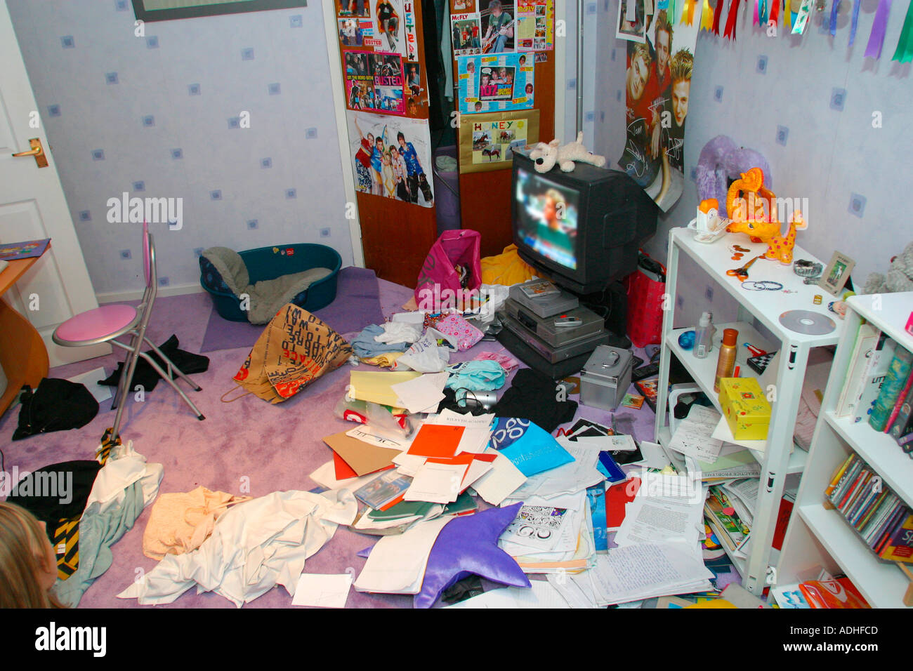 Girl Teenagers Very Messy Bedroom Stock Photo 2482124 Alamy