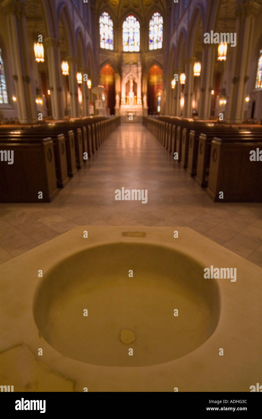 Baptismal font church hi-res stock photography and images - Alamy