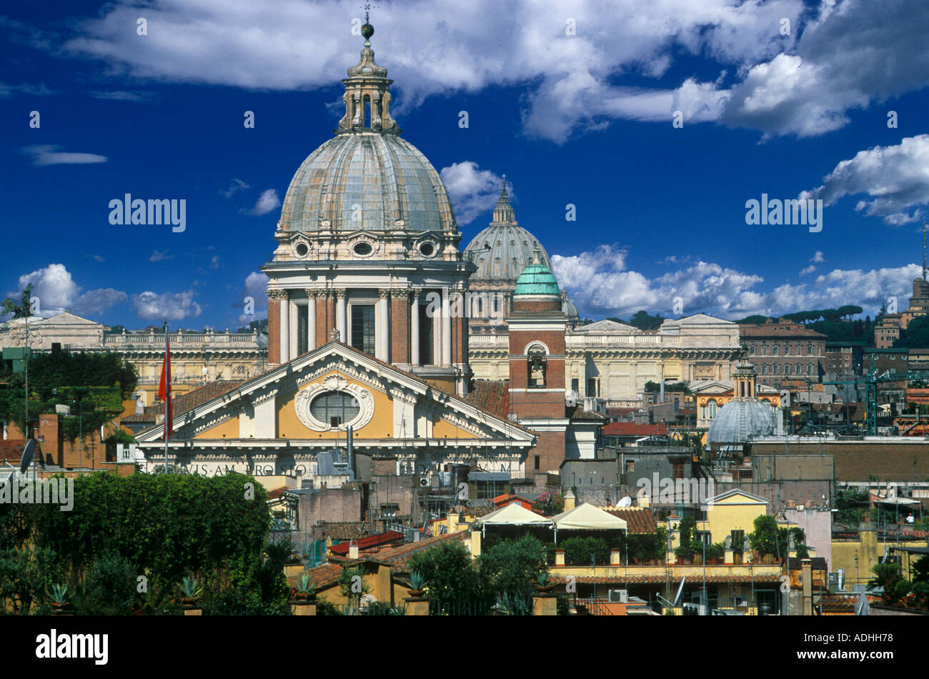 OVERVIEW FROM TRINITA DEI MONTI CHURCH ROME Stock Photo - Alamy