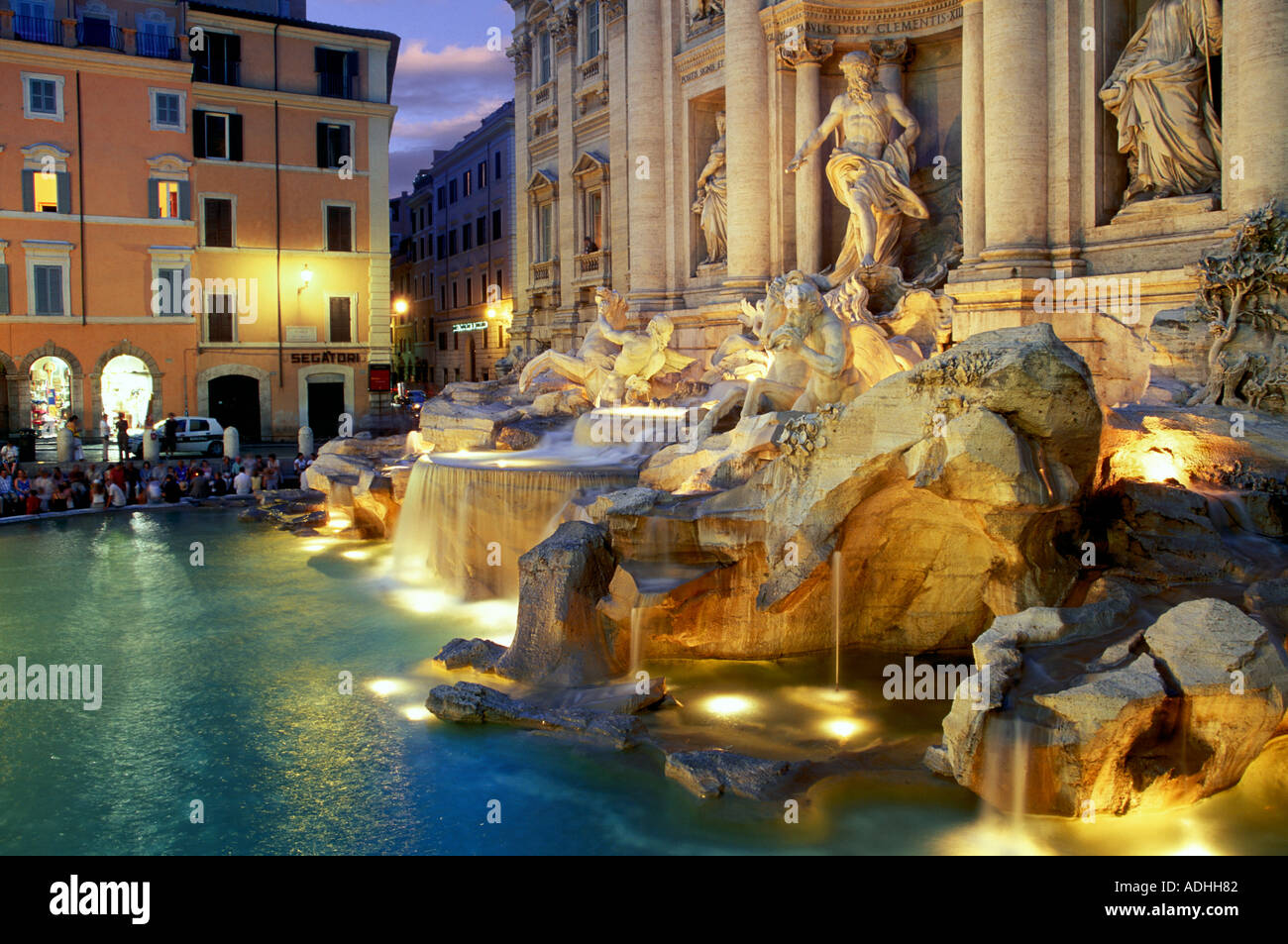 TREVI FOUNTAIN ROME ITALY Stock Photo