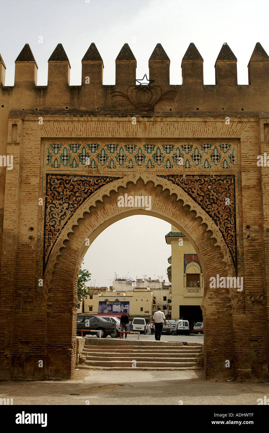Castellated walls of the Mechouar vieux mechouar Bab Dekaken Fes Morocco  Stock Photo - Alamy