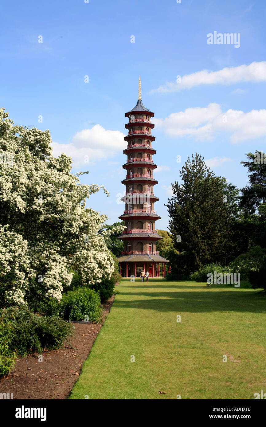 The Pagoda in Kew Gardens London Stock Photo Alamy