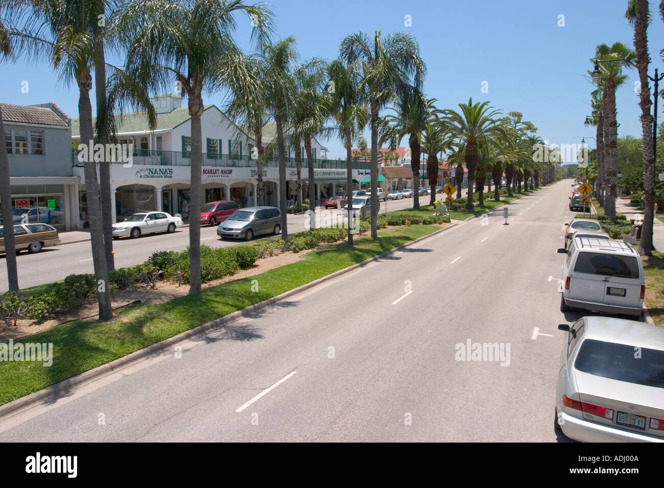 venice-ave-in-downtown-venice-florida-stock-photo-alamy