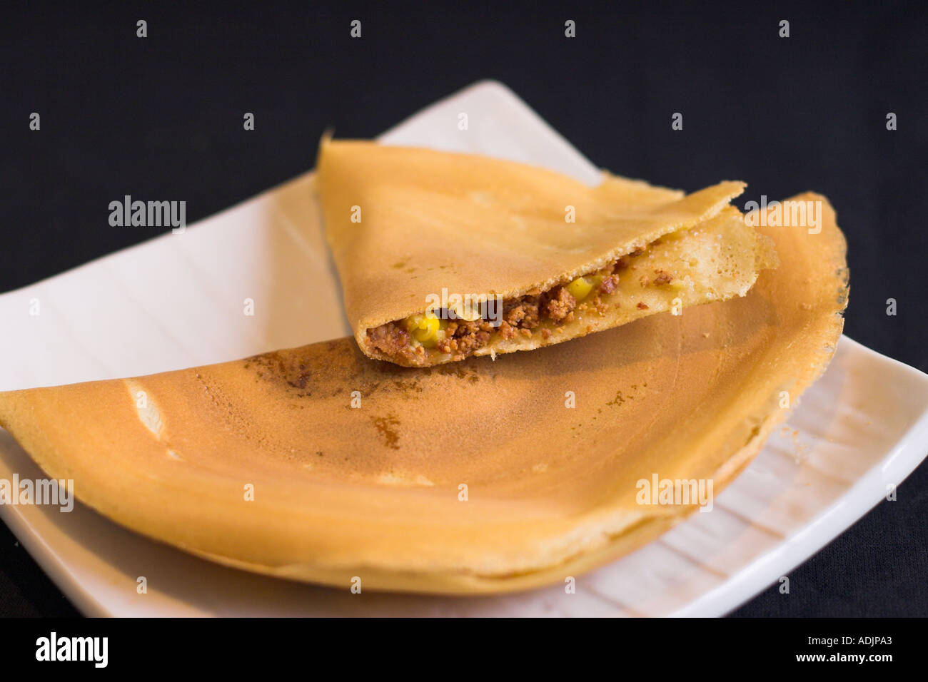 malaysian-peanut-pancake-abong-balik-with-corn-ADJPA3.jpg