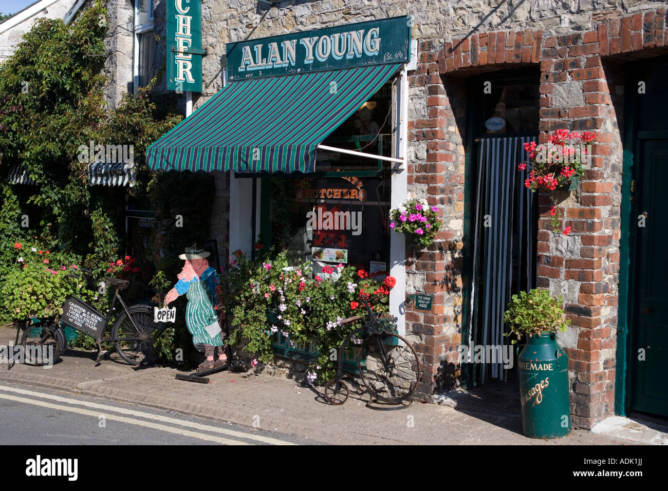 Alan Young Butchers Shop Llantwit Major Stock Photo Alamy