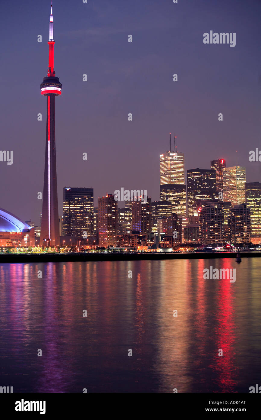 Canada Ontario Toronto CN Tower downtown skyline Stock Photo - Alamy