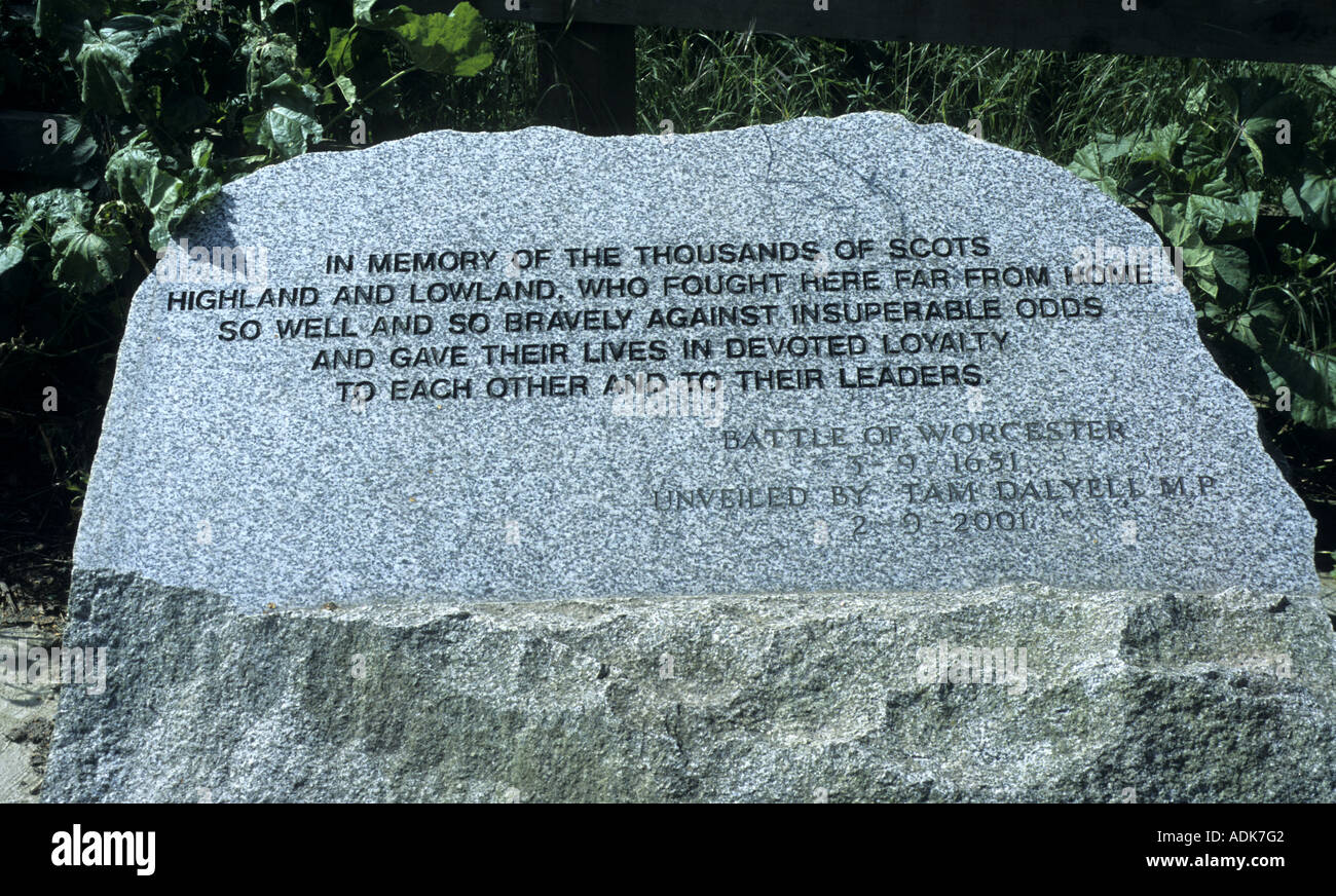 Memorial Stone Near Powick Bridge At Battle Of Worcester Battlefield memorial-stone-near-powick-bridge-at-battle-of-worcester-battlefield