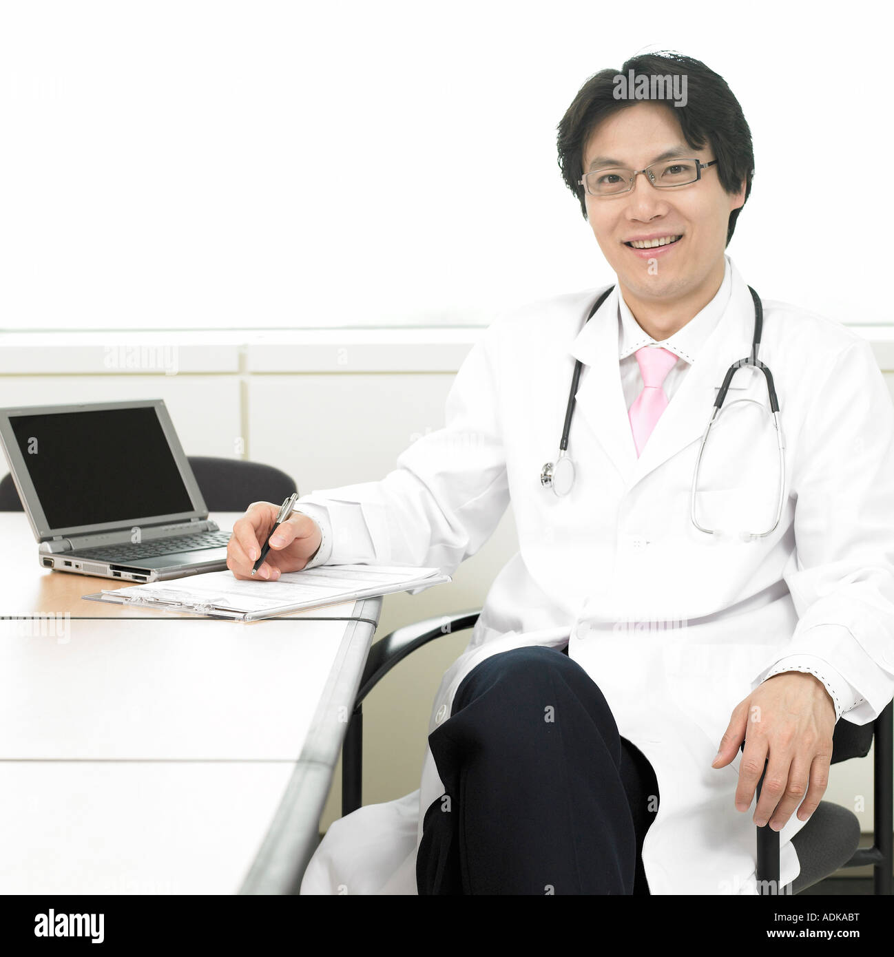 Medicine doctor hi-res stock photography and images - Alamy