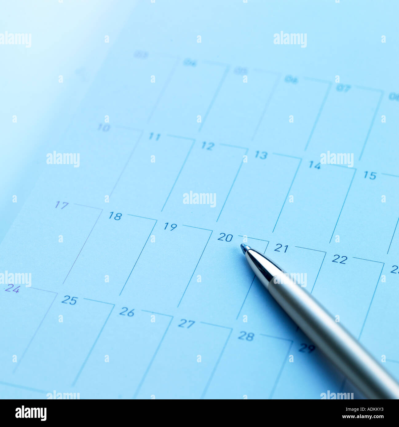 Calendar office hi-res stock photography and images - Alamy