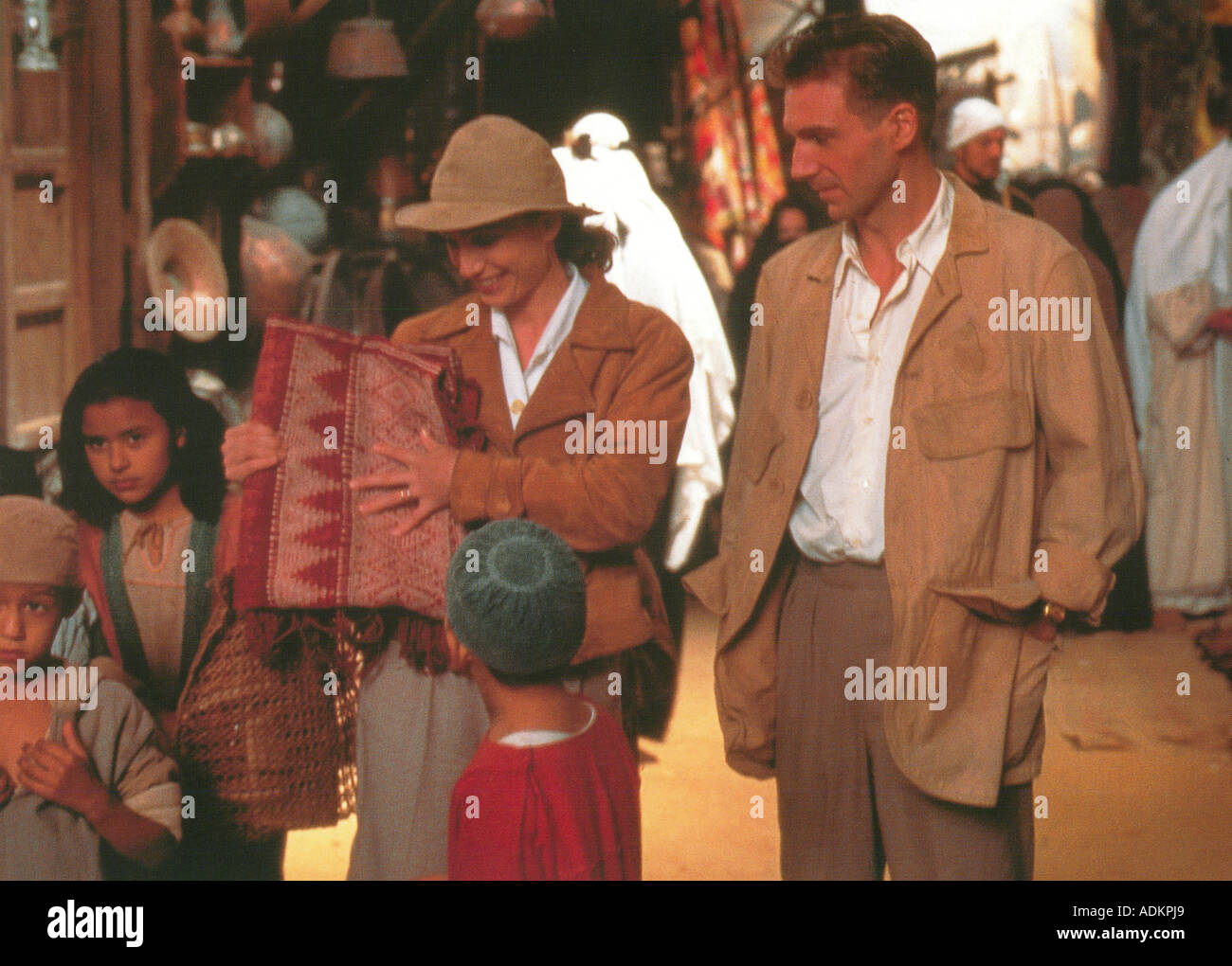 THE ENGLISH PATIENT  Ralph Fiennes and Krisitin Scott Thomas in the 1996 Buena Vista film Stock Photo