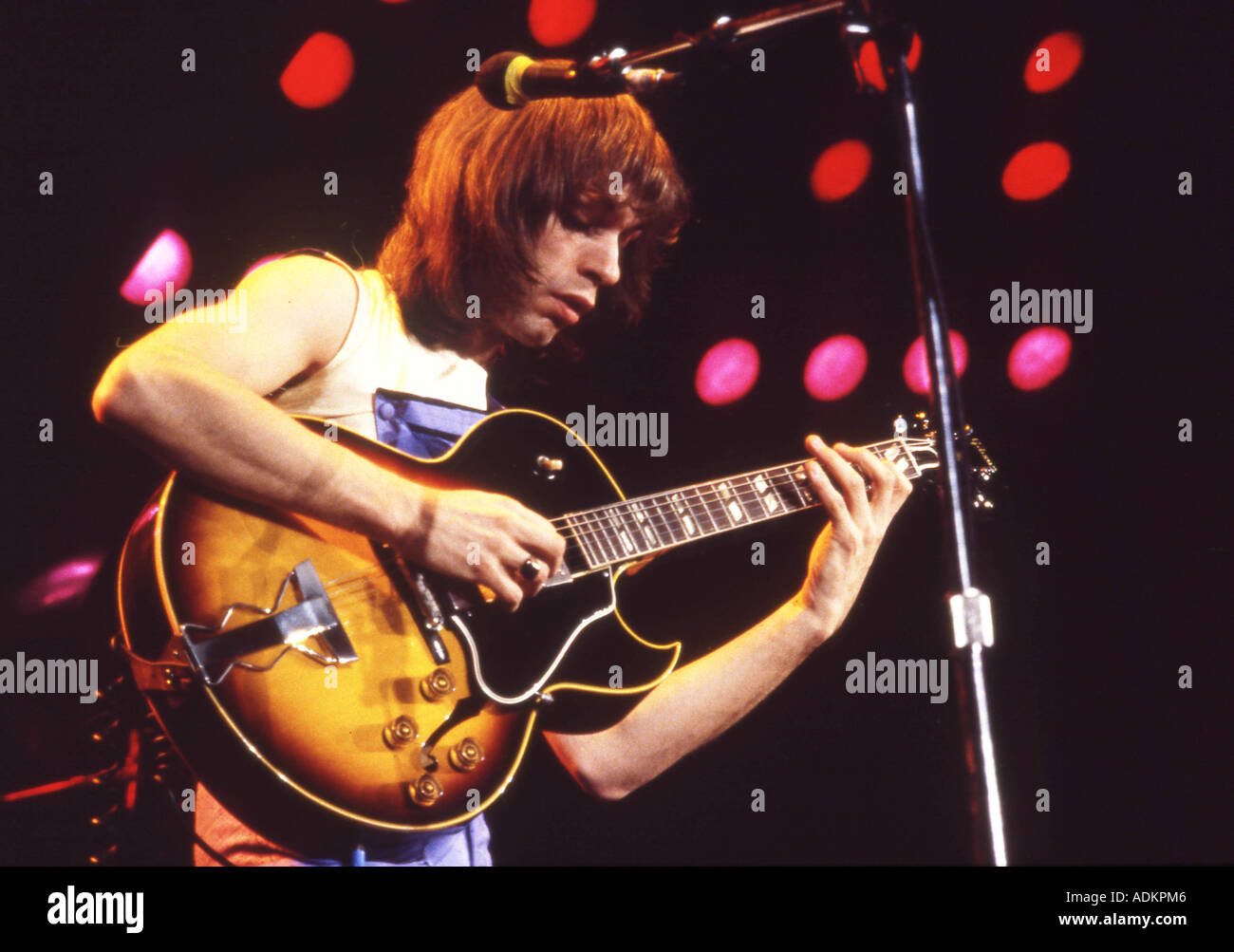 Steve Howe High Resolution Stock Photography and Images - Alamy