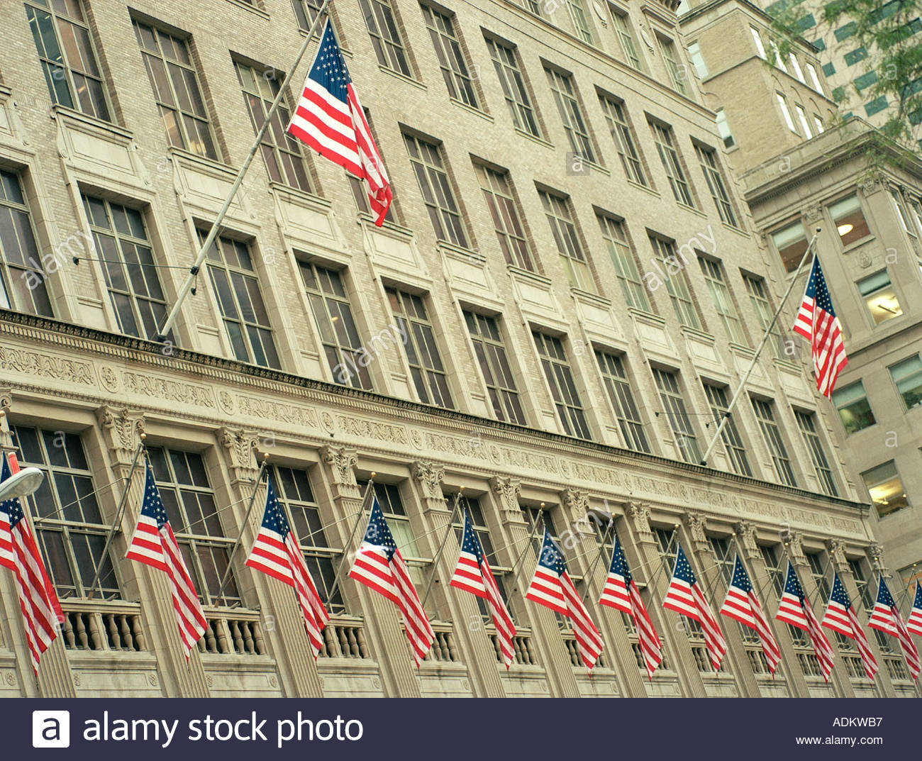Daily News Building New York High Resolution Stock Photography and ...