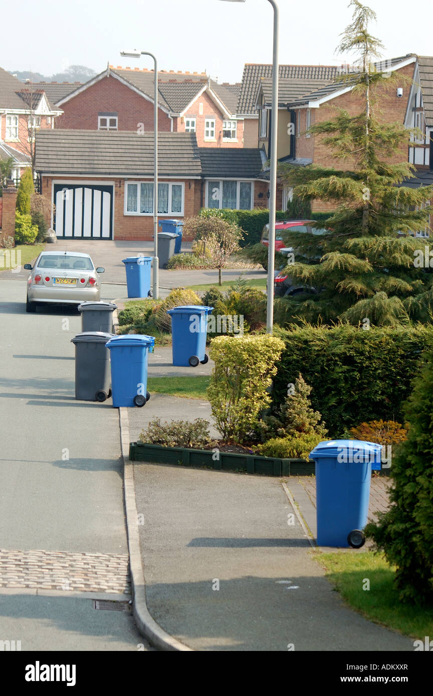 Council waste bins hi-res stock photography and images - Alamy