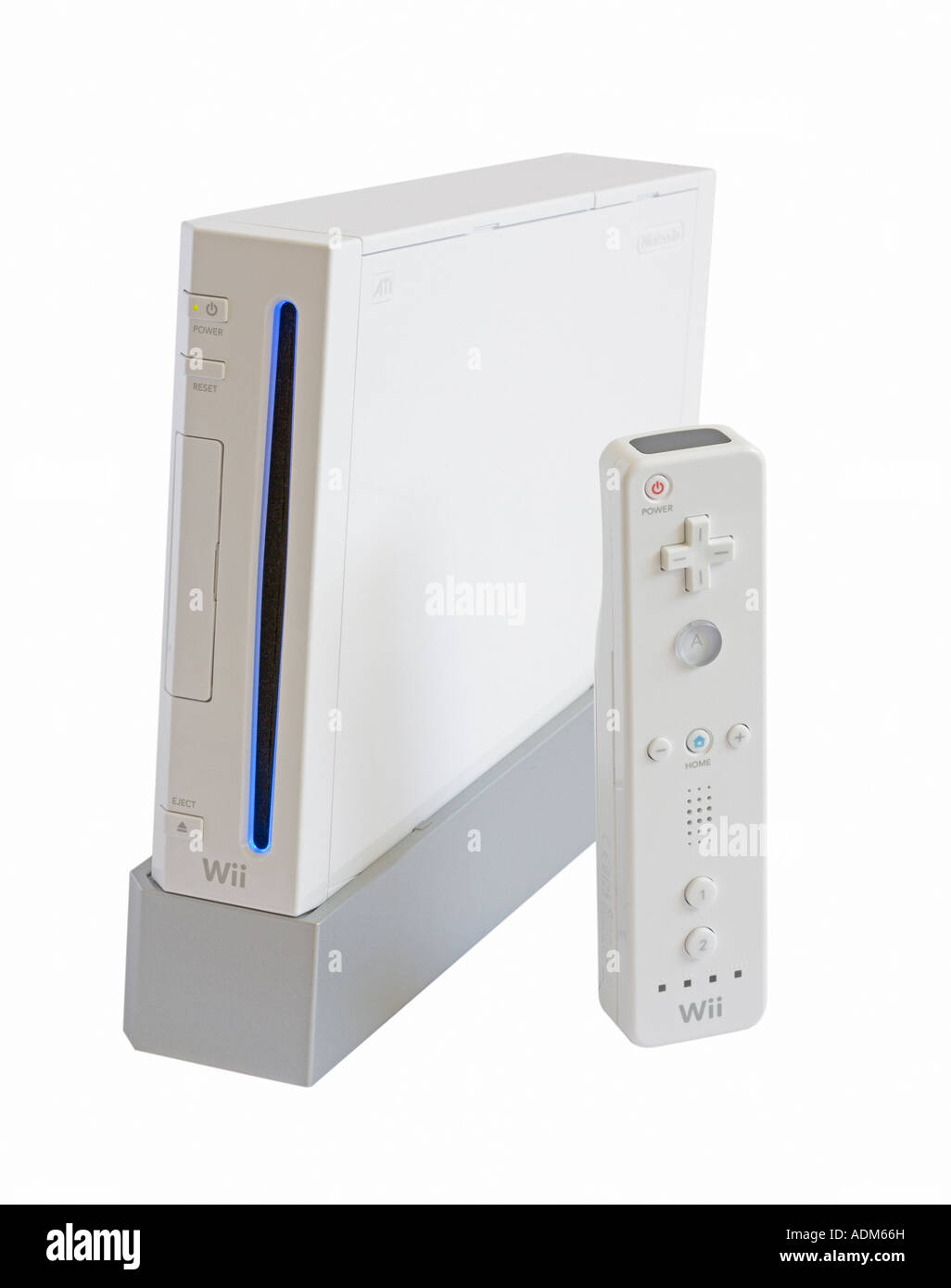 Nintendo wii console hi-res stock photography and images - Alamy