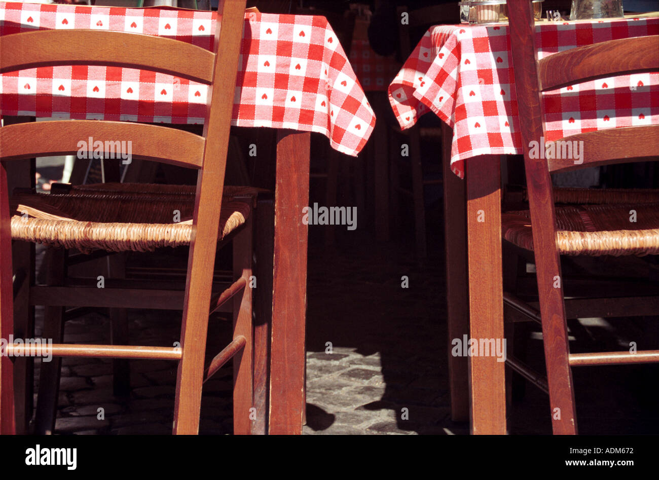 restaurant table and chair outside Stock Photo Alamy