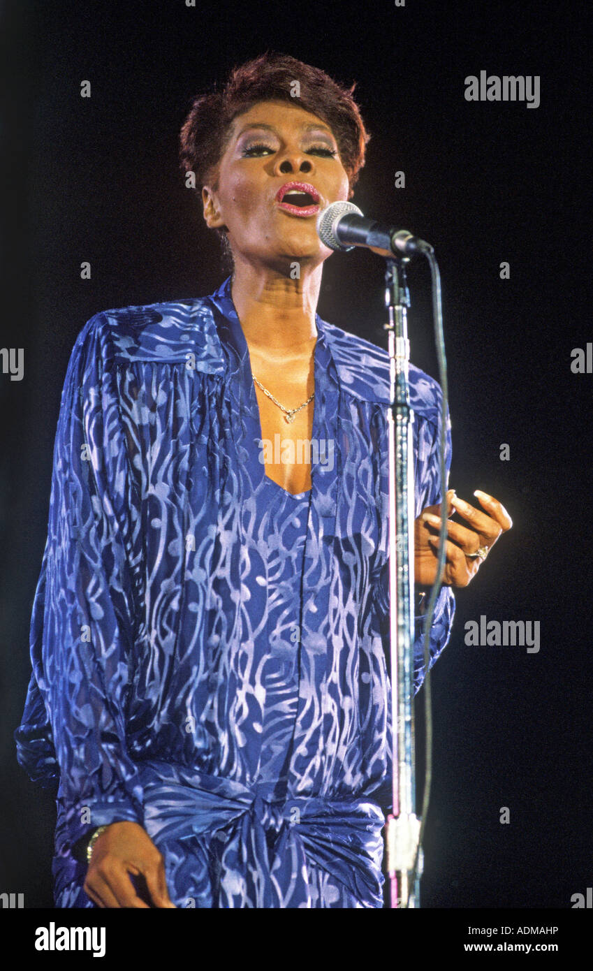 DIONNE WARWICK - US singer about 1982 Stock Photo - Alamy