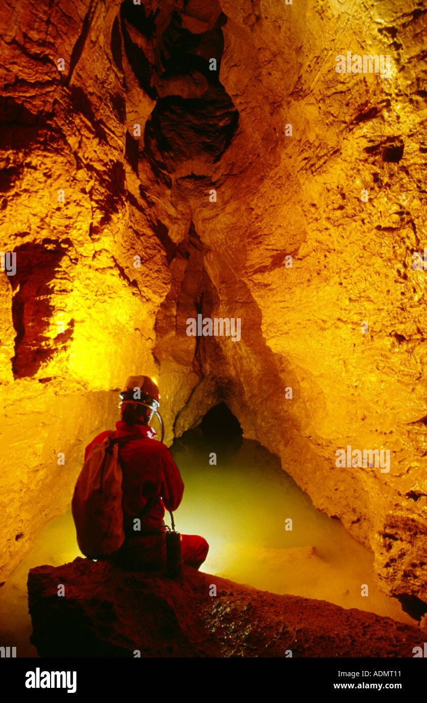 Caver and sump hi-res stock photography and images - Alamy