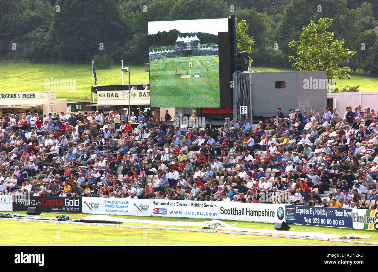 Spectators watching a Twenty 20 cricket match featuring Hampshire Stock Photo