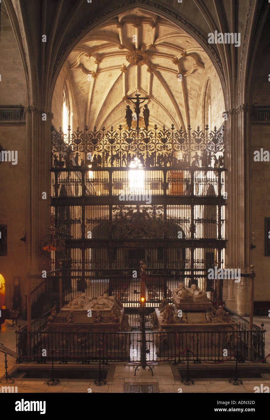 Granada, Kathedrale, Capilla Real, 1506-1521, Innenraum mit königlichen Grabmälern Stock Photo